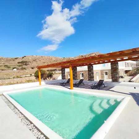 ヴィラ Avalon Cosy Apartments, Minimal With Shared Swimming Pool アグラリ