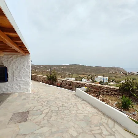 Avalon Cosy Apartments, Minimal With Shared Swimming Pool Вилла Аграри